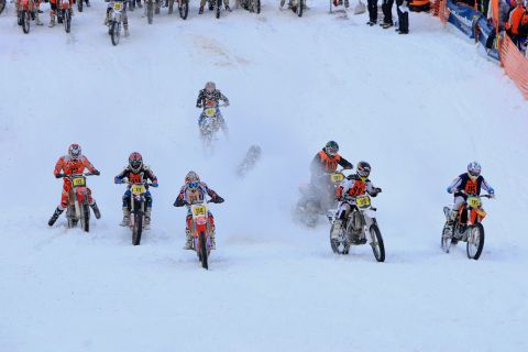 0107 snowspeedhill1