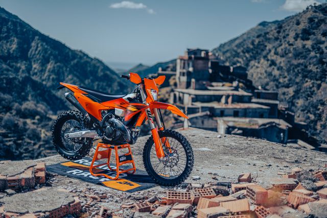 0806 ktm2026enduro1