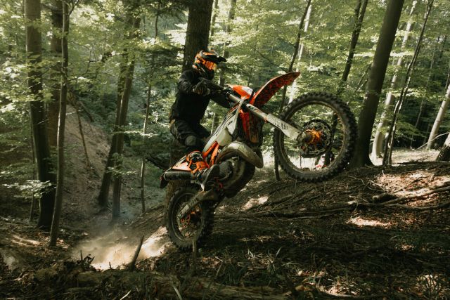 0930 ktm4
