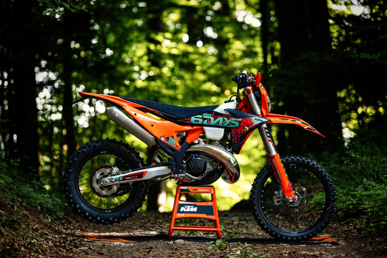 0708 ktm2027six