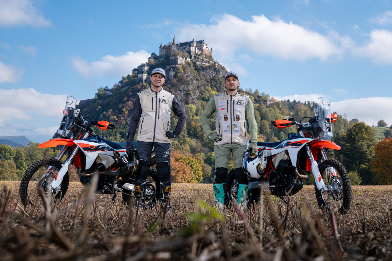 Luca und Matteo on KTM Rally 2026-10-16